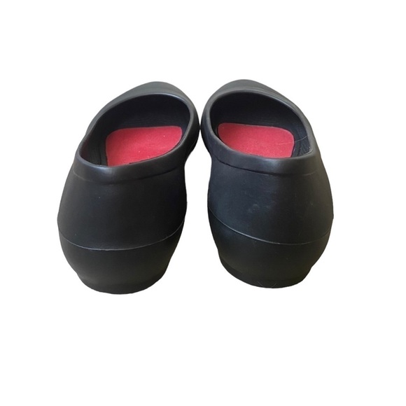 Crocs Black Ballet Slip On Flats Shoes Slippers - Picture 7 of 8